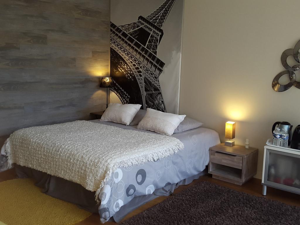 Carnetin Le Parc, Gite Et B&B Екстер'єр фото